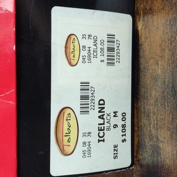 Talbot's "Iceland" Black Leather Boots - Picture 12 of 12